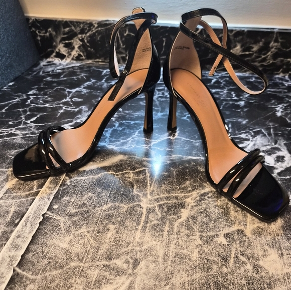 Chinese Laundry Jasmine Black Patent Heels Women’s Size 9 New in Box - Picture 3 of 8